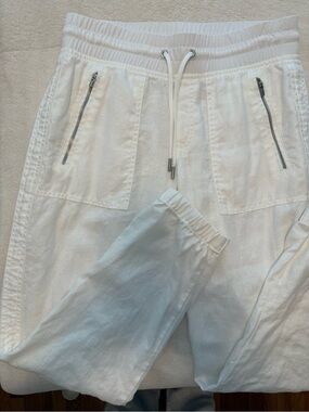 Athleta White Linen-Blend Zip-Pocket Joggers
